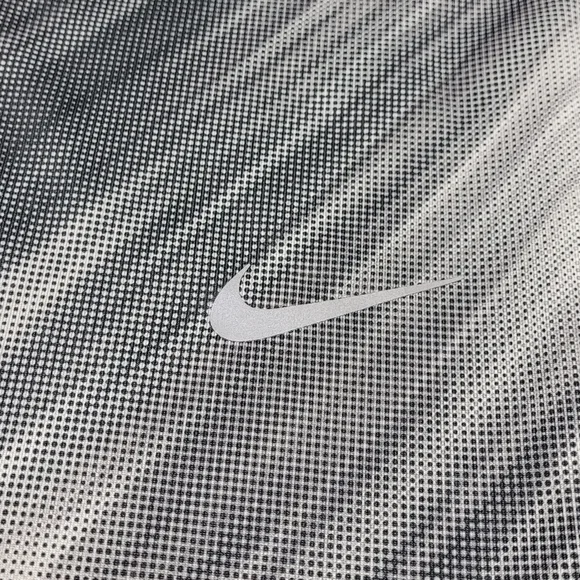 Nike Dri-Fit running reflective capri cropped leggings mesh - Picture 4 of 10